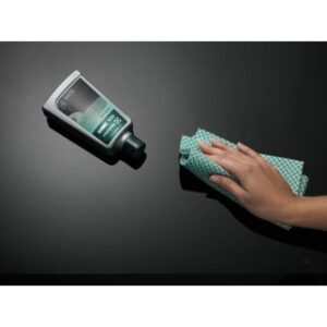 solutie curatare plite vitroceramice electrolux m3hcc200-300 ml 9 Solutie curatare plite vitroceramice Electrolux M3HCC200-300 ml - imagine 4